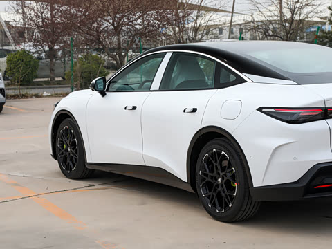 2026�� 630 Ԫ�����а� 185kW