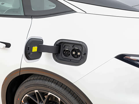 2026�� 630 Ԫ�����а� 185kW