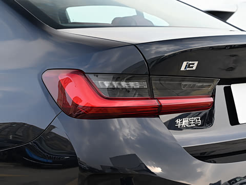 2026�� �Ŀ� eDrive 40 L ��ҹ��װ