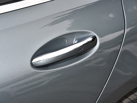 2026�� C 260 L �˶���