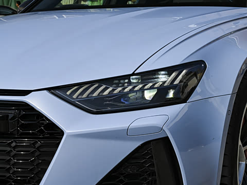 2025��  RS 6 4.0T Avant performance