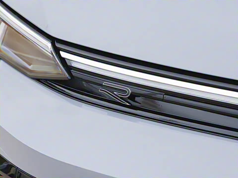 2026�� 300TSI R-Line