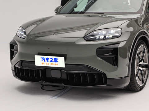 2026�� Cayenne Coup�� Turbo Electric