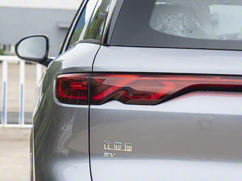 2025�� 301KM �캽��