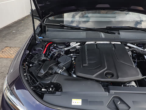 2026�� 2.0T �˶��� quattro