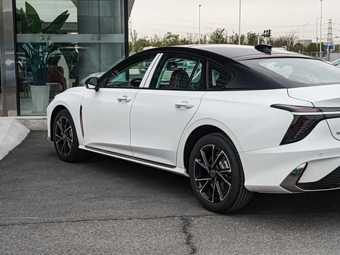 2026�� 2.0T ������