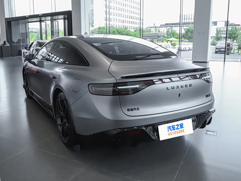 2026�� Ultra (896�߼����״
