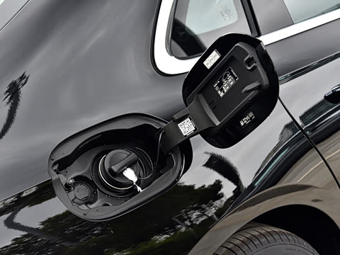 2026�� E 260 L 4MATIC