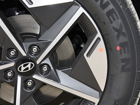 2025�� ;ʤL 1.5T ����