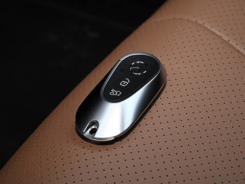 2026�� CLE 300 4MATIC �����ͽ��ܳ�