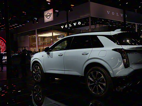 2025�� 2.0T ������