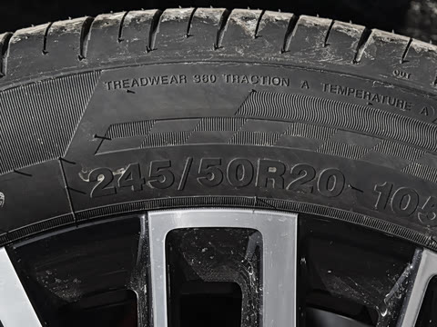 2025�� 215����������