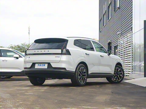 2026�� ������������Plus