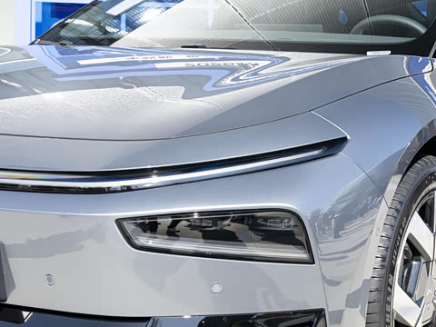 2026�� ���� 1550 Max �콢��