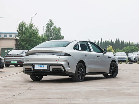2026�� 560MAX