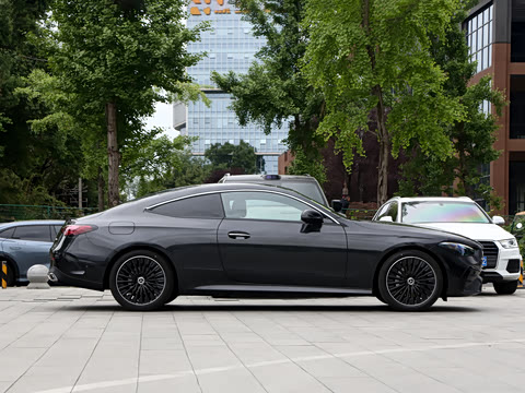 2026�� �Ŀ� CLE 300 4MATIC �����ͽ��ܳ�