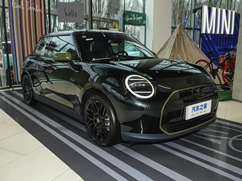 2025�� PAUL SMITH ���ʦ��