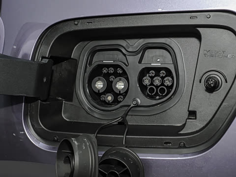 2025�� 530km ����Pro