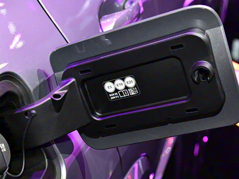 2025�� xDrive 40Li ������M�˶���ҹ��װ