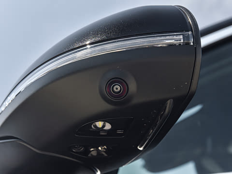 2026�� �Ŀ� C 260 L