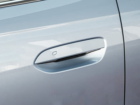 2025�� EV 545KM������