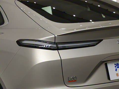 2025�� 85kWh ������