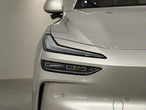 2025�� 85kWh ������