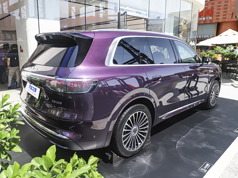 2025�� ���� Ultra ����������