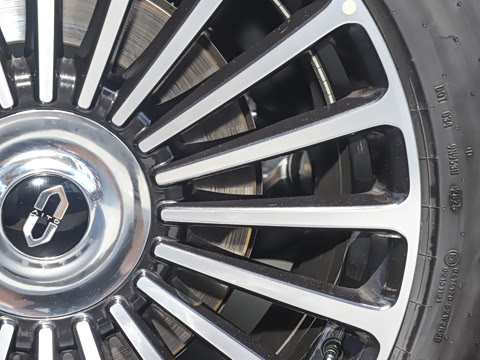 2025�� ���� Ultra ����������