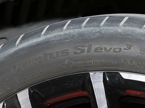 2025�� JOHN COOPER WORKS