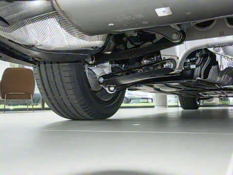 2025�� 525Li M�˶���װ