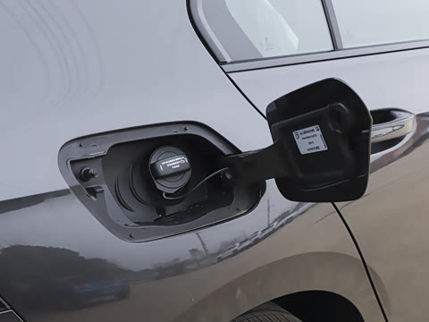 2026�� 300TSI R-Line