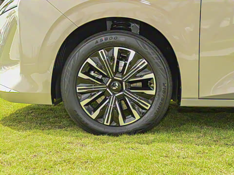 2025�� ���� 500km ������