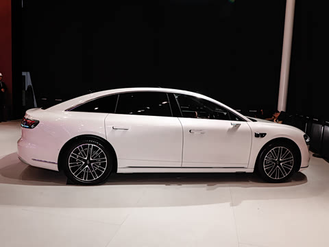 2026�� ���� Ultra ���� 100kWh (896�߼����״
