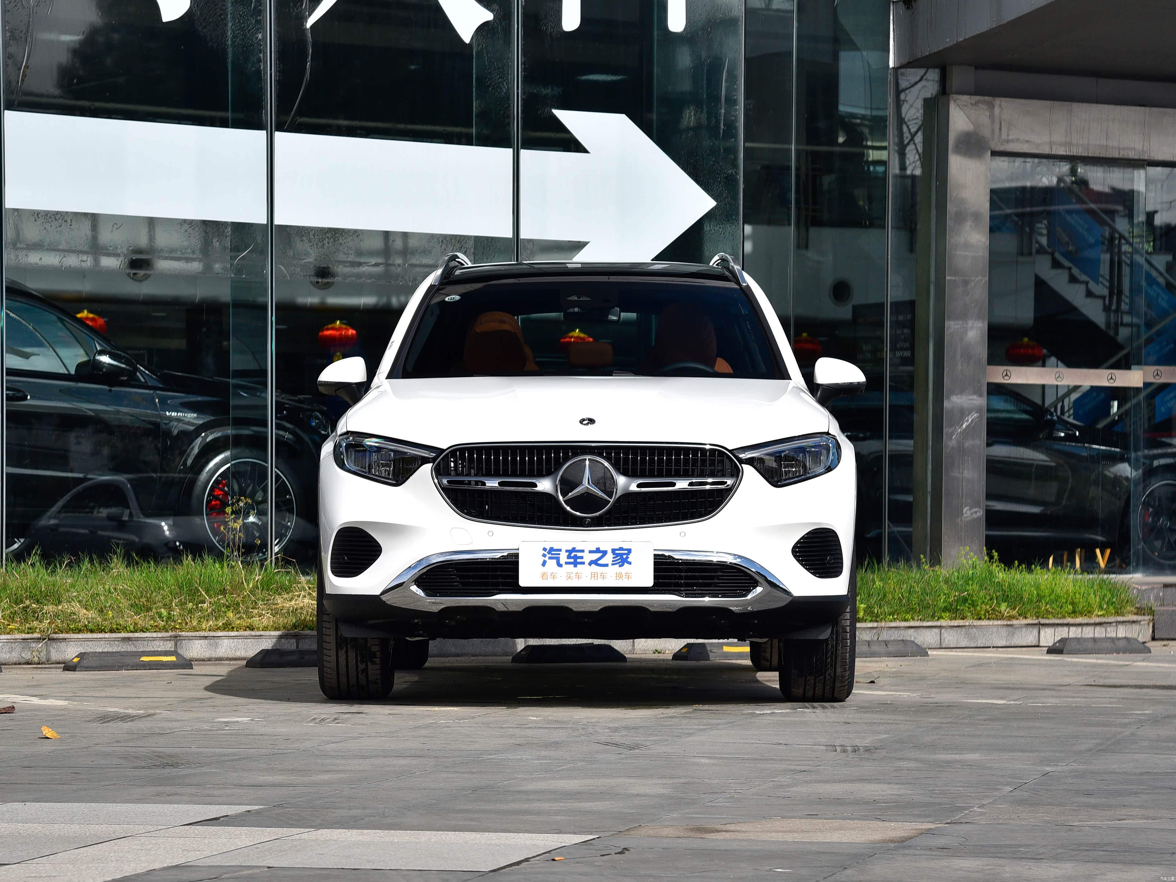 Mercedes-Benz GLC, миниатюра 2