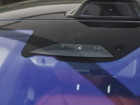 2025�� EV �����콢��