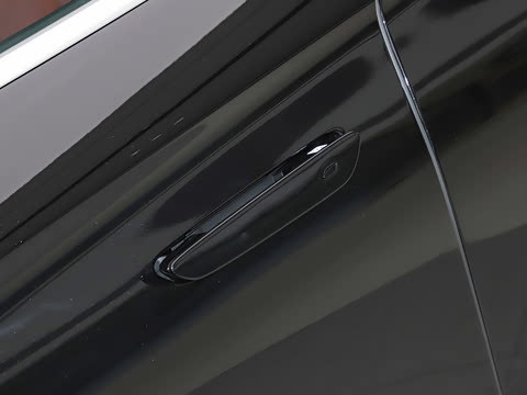 2025�� EV �����콢��