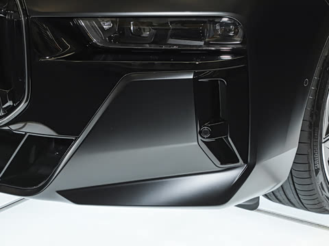 2026�� 740Li ��Ӱ��ذ� M���ܰ��˶���װ