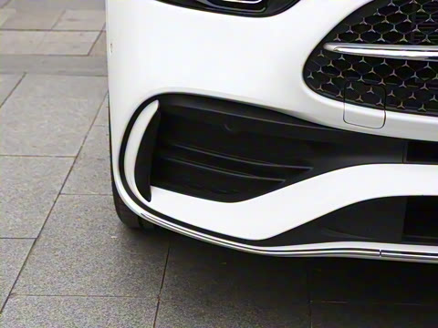 2026�� C 260 L �˶��ر��