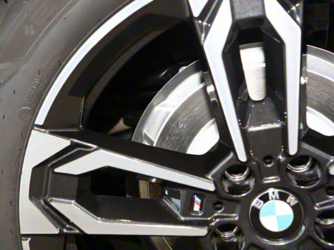 2025�� sDrive25Li M�˶���װ