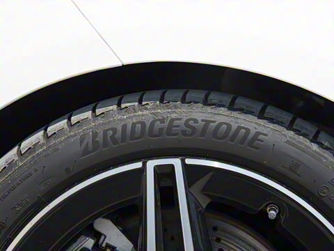 2025�� CLA 260 4MATIC ���ܳ�