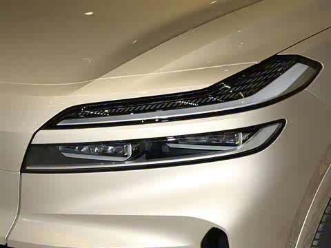 2025�� Ultra ������