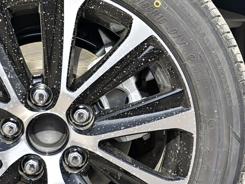 2026�� ����L ���ܵ��˫�� 1.8L ���Ȱ�