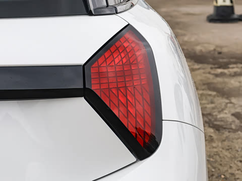 2025�� �Ŀ� 466km COOPER E ������