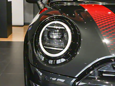 2025�� JOHN COOPER WORKS CABRIO