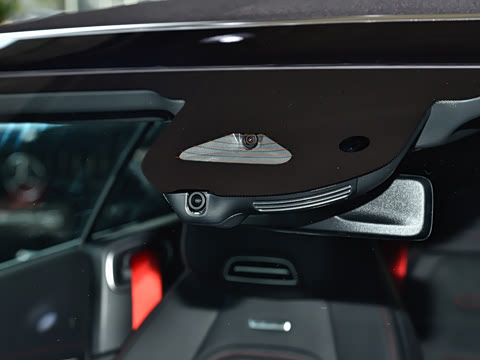 2026�� AMG CLE 53 4MATIC+ ������ܳ�