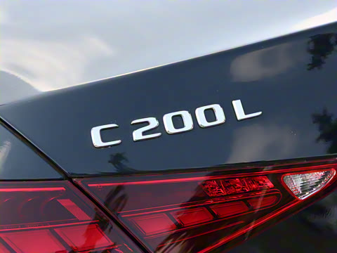 2025�� �Ŀ� C 200 L �˶���