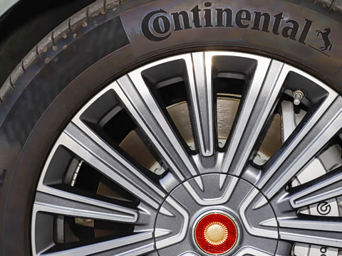 2024�� 3.0T V6��