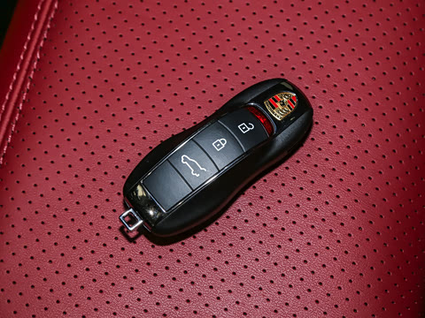 2026�� Macan 2.0T ���ΰ�