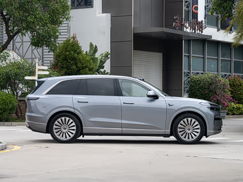 2026�� Ultra+ ������